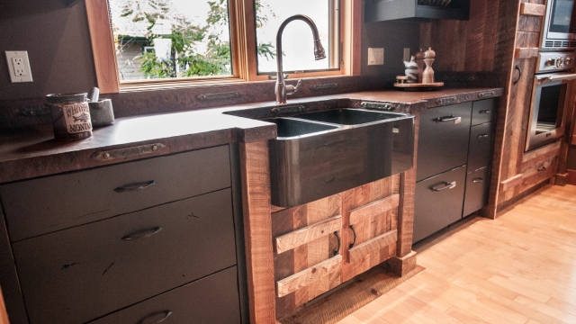 Mountain Modern Kitchen sink