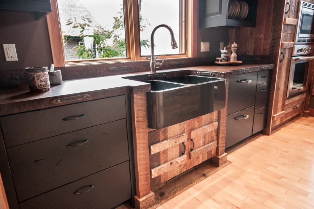 Mountain Modern Kitchen sink