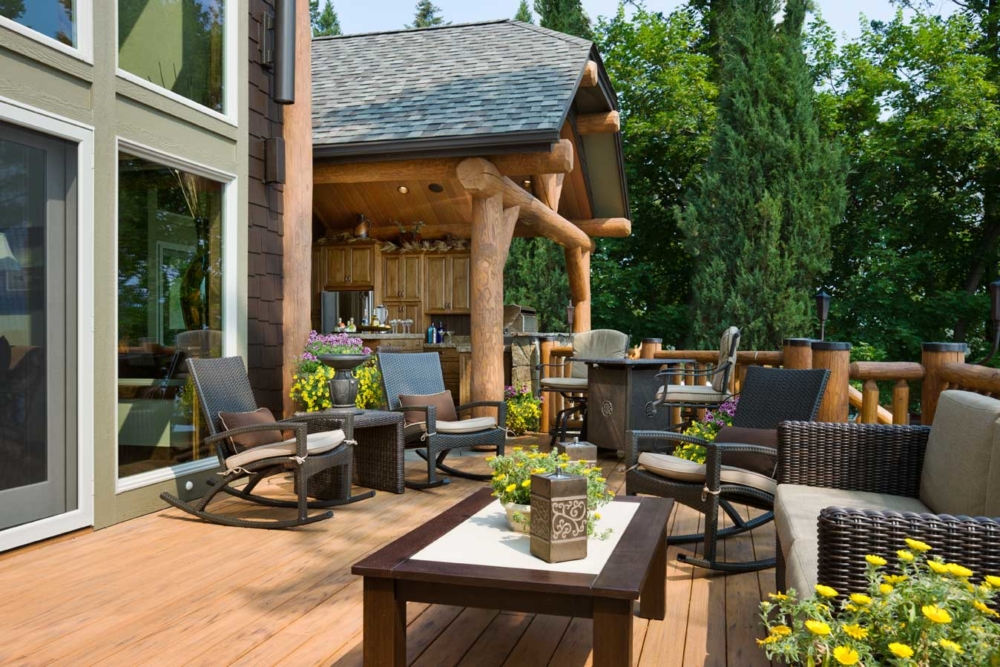 flathead lake retreat deck