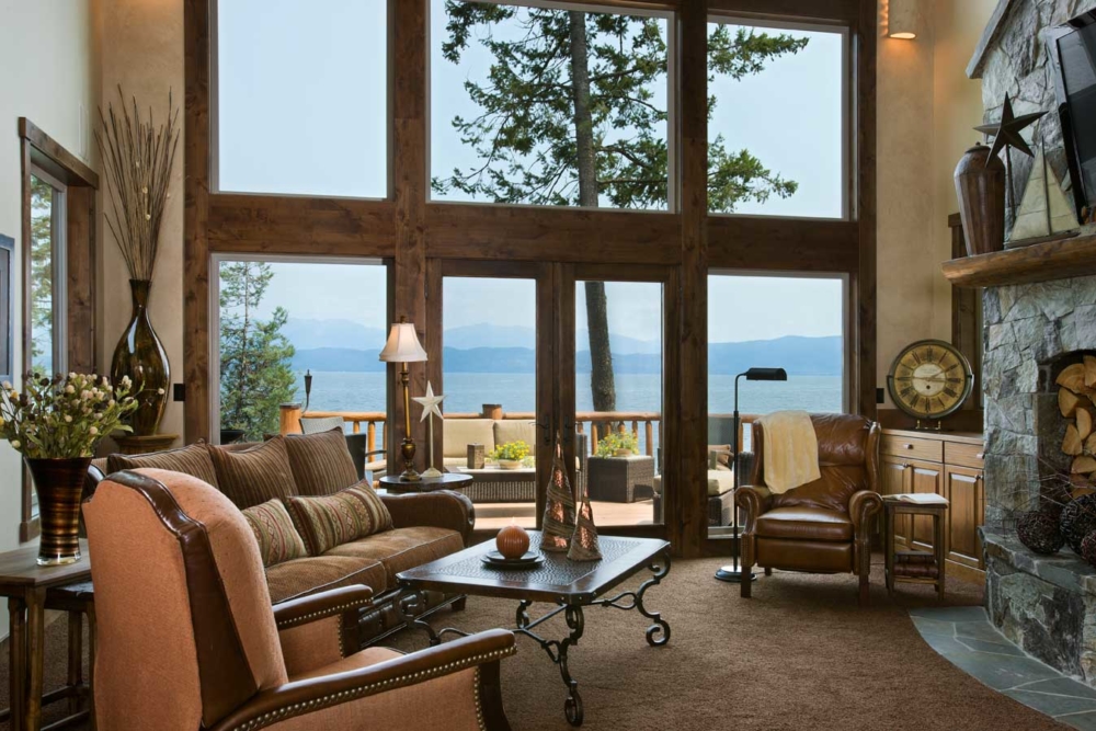 flathead lake retreat living area