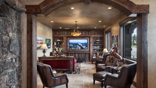 Interior, horizontal, library, Country Inns & Suites, Kalispell, Montana; Greg Bain & Company kalispell builder country inn waiting room