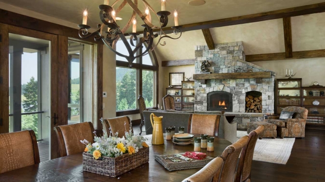 middle foys dining room